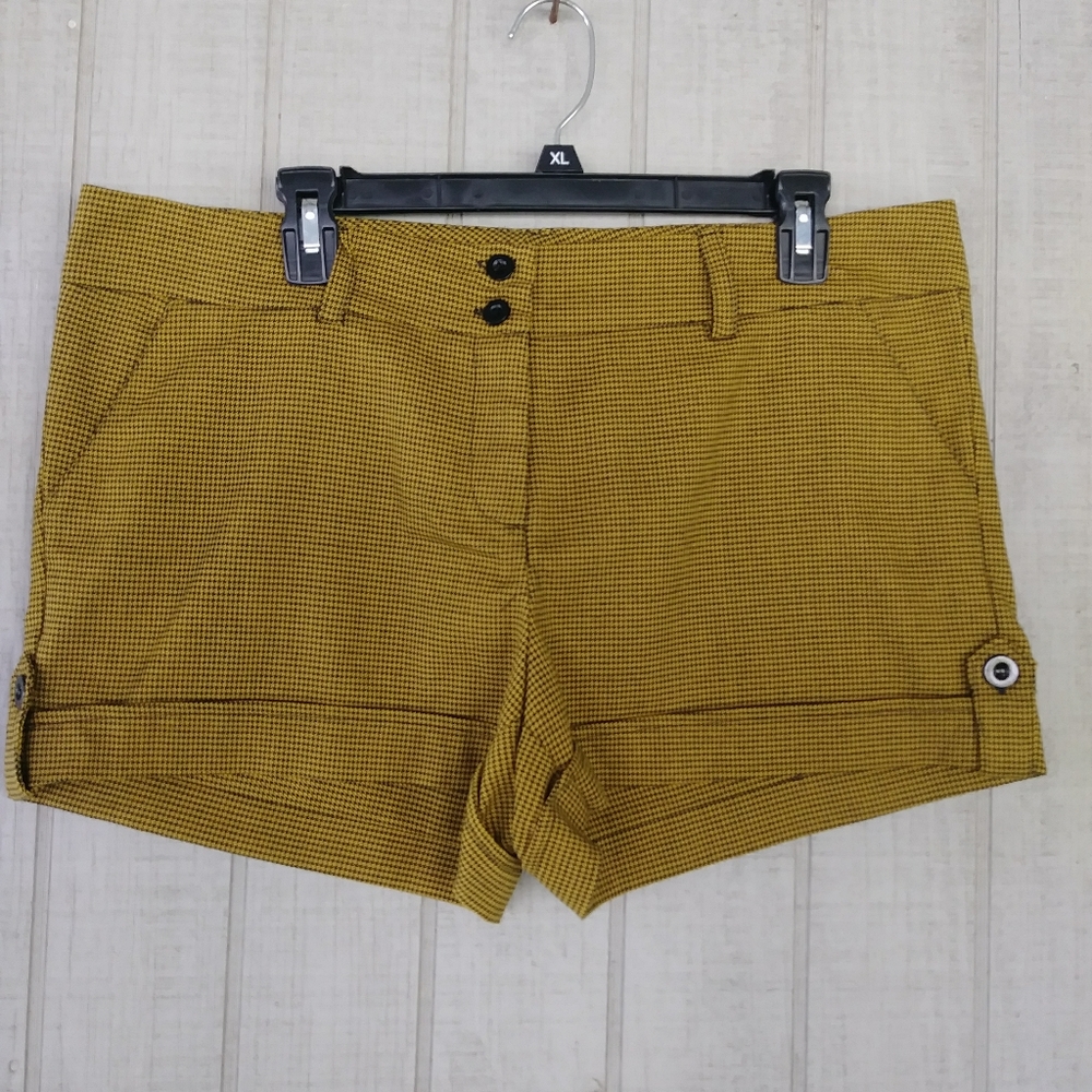 Color Swatch Shorts